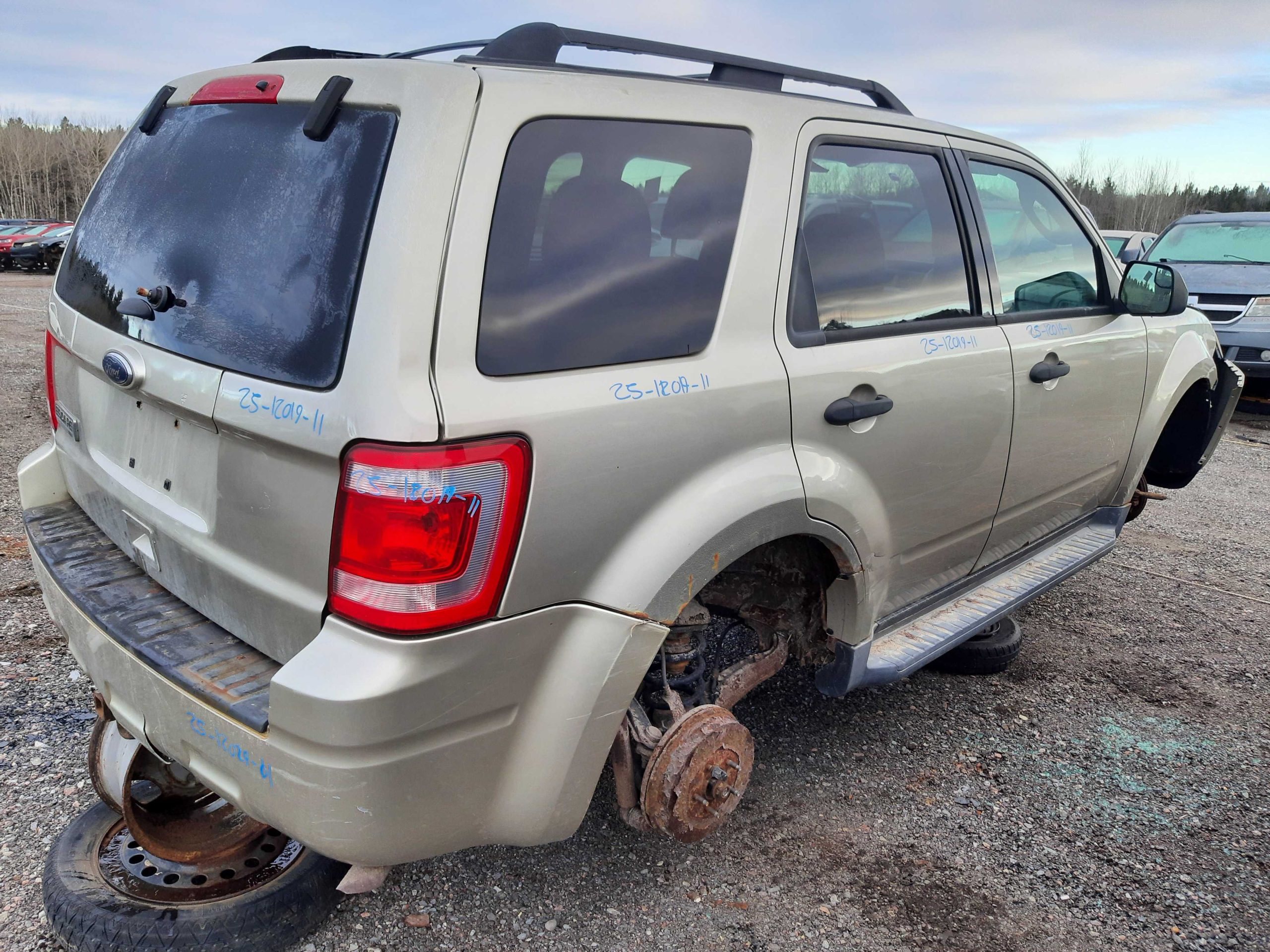 FORD ESCAPE 2011